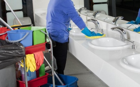 D&eacute;sinfection des sanitaires et lavage des sols, comment garder des locaux sains &agrave; Mainvilliers ?